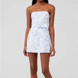 AMANDA UPRICHARD
FAE DRESS SIZE SMALL ( NEVER WORN) ( NEW WITH TAGS)